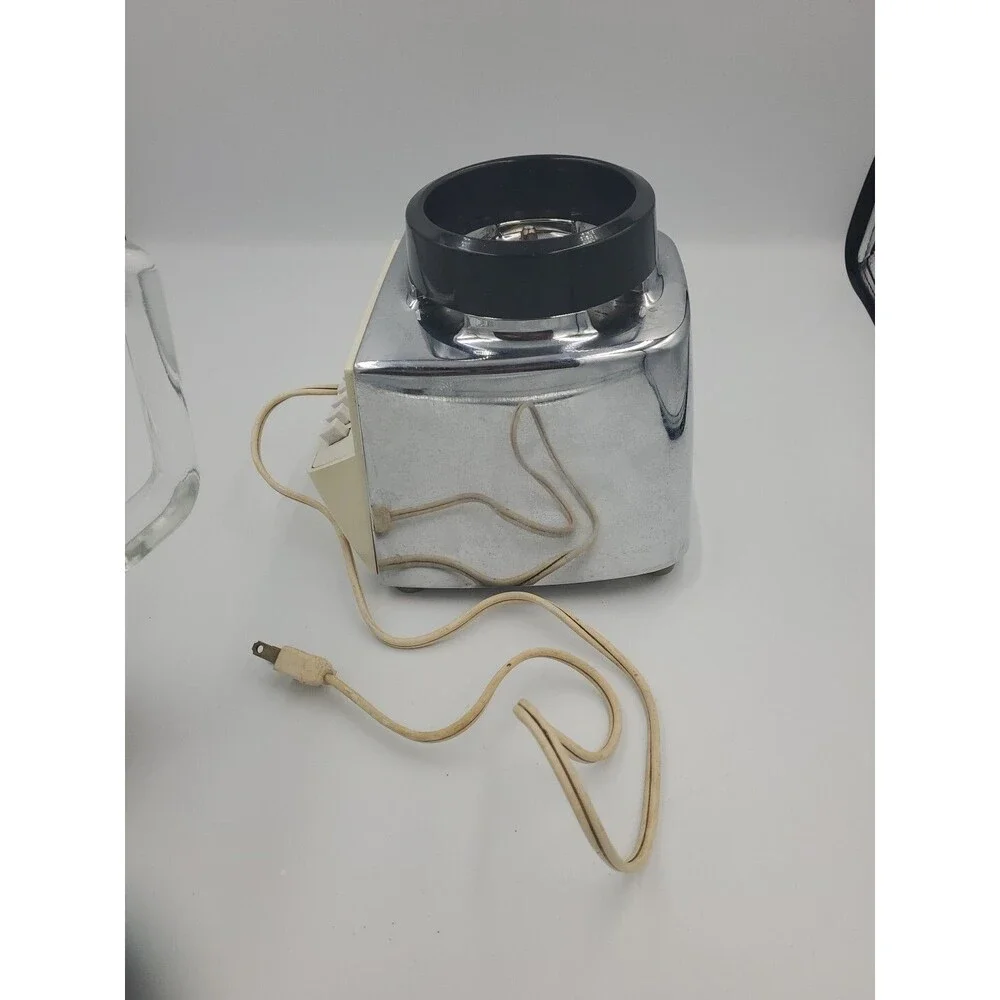 VTG Osterizer Imperial VIII Dual range 8-Speed Blender Mixer Chrome Base 542